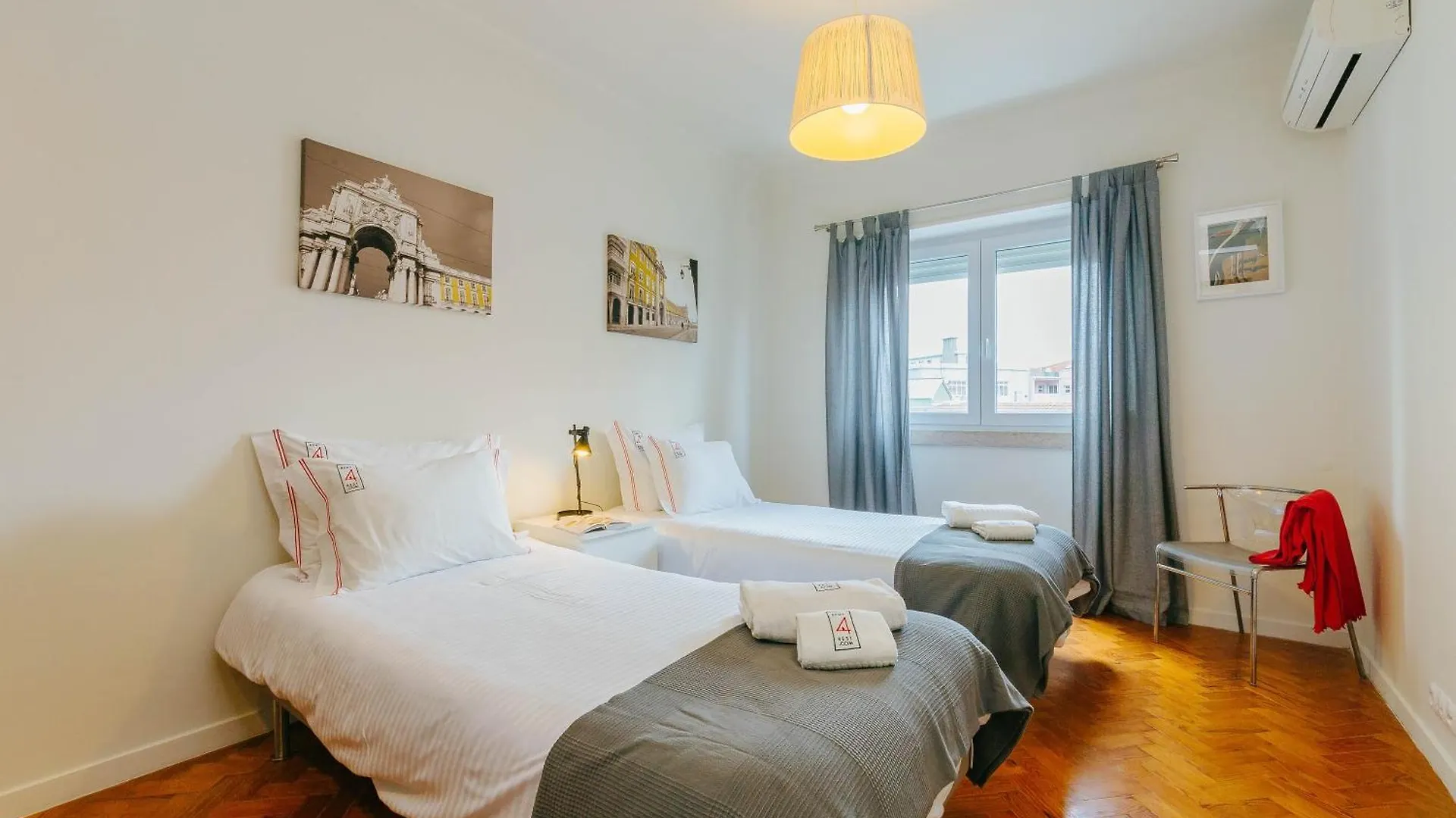 Rent4Rest Lisbon Family & Friends Apartment In Roma Avenue Portugal