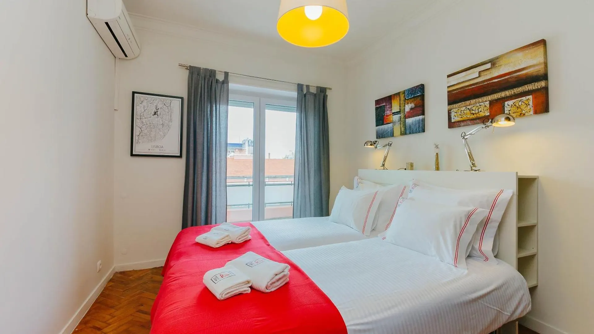 Rent4Rest Lisbon Family & Friends Apartment In Roma Avenue