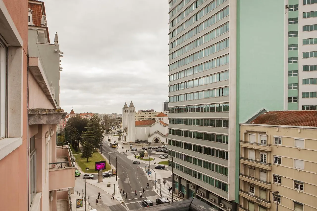 Rent4Rest Lisbon Family & Friends Apartment In Roma Avenue Portugal