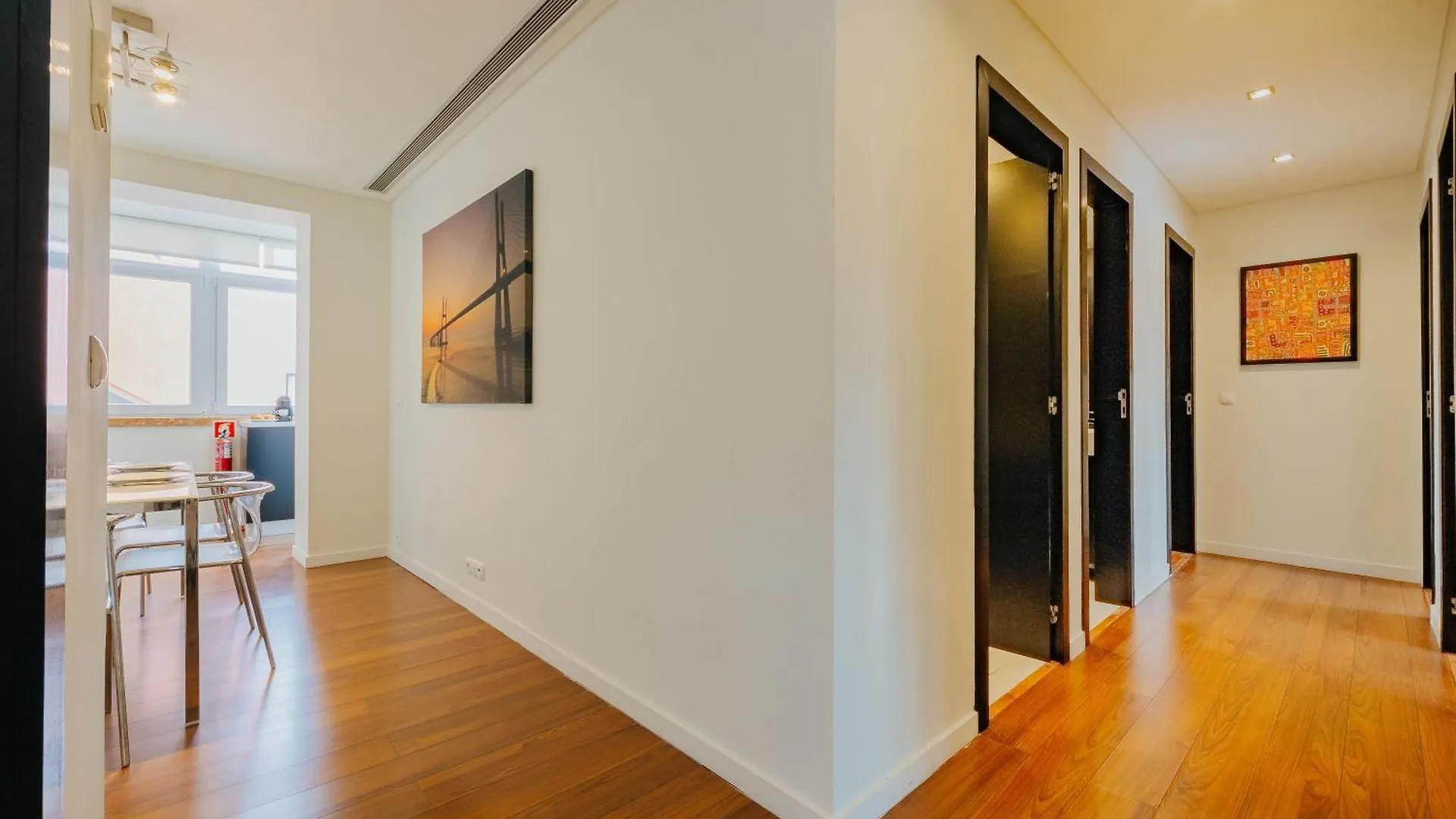 Rent4Rest Lisbon Family & Friends Apartment In Roma Avenue Portugal