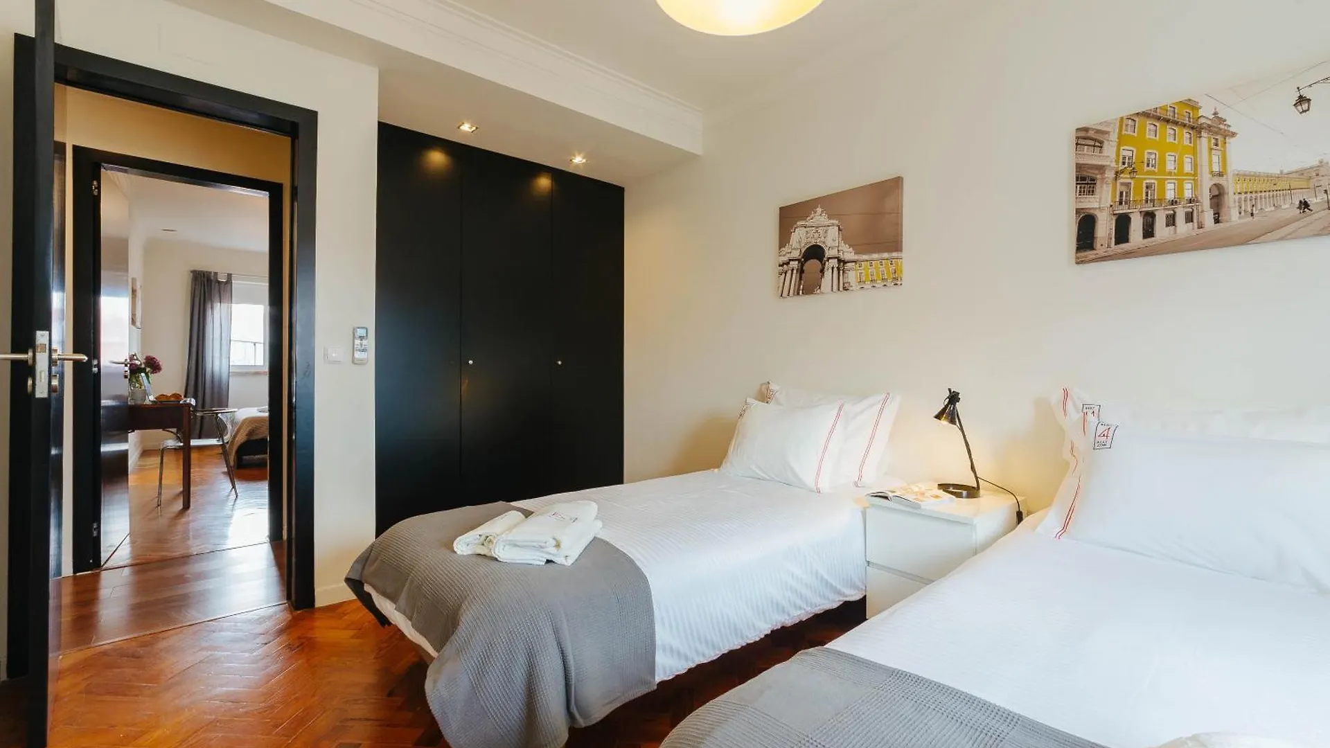 Rent4Rest Lisbon Family & Friends Apartment In Roma Avenue 0*,