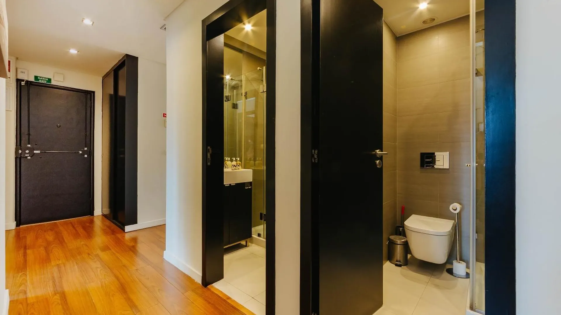 Rent4Rest Lisbon Family & Friends Apartment In Roma Avenue 0*,  Portugal